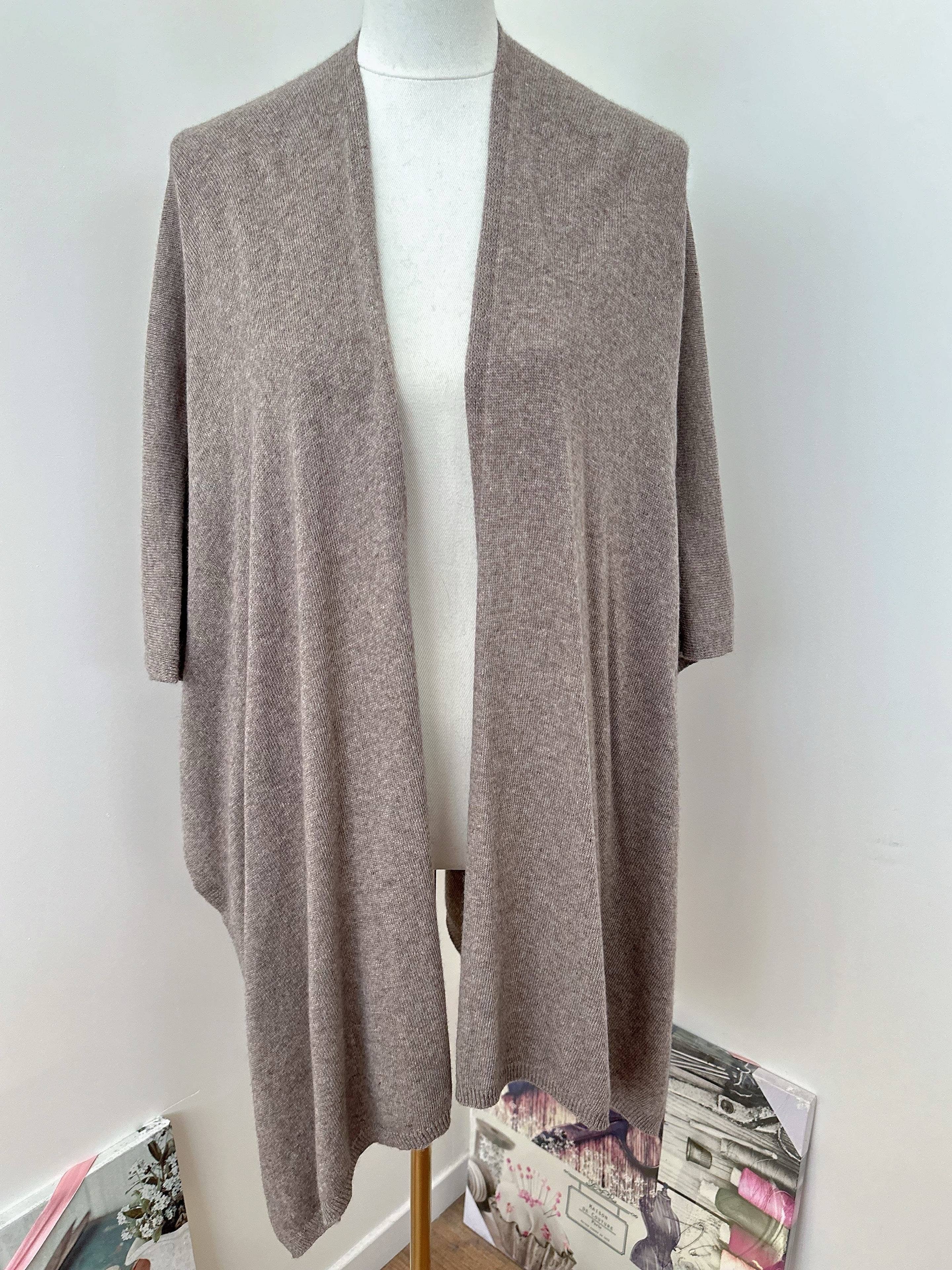 Orice - Wholesale Poncho - Women's - Knit poncho cape O/S fall/christmas - Orice1