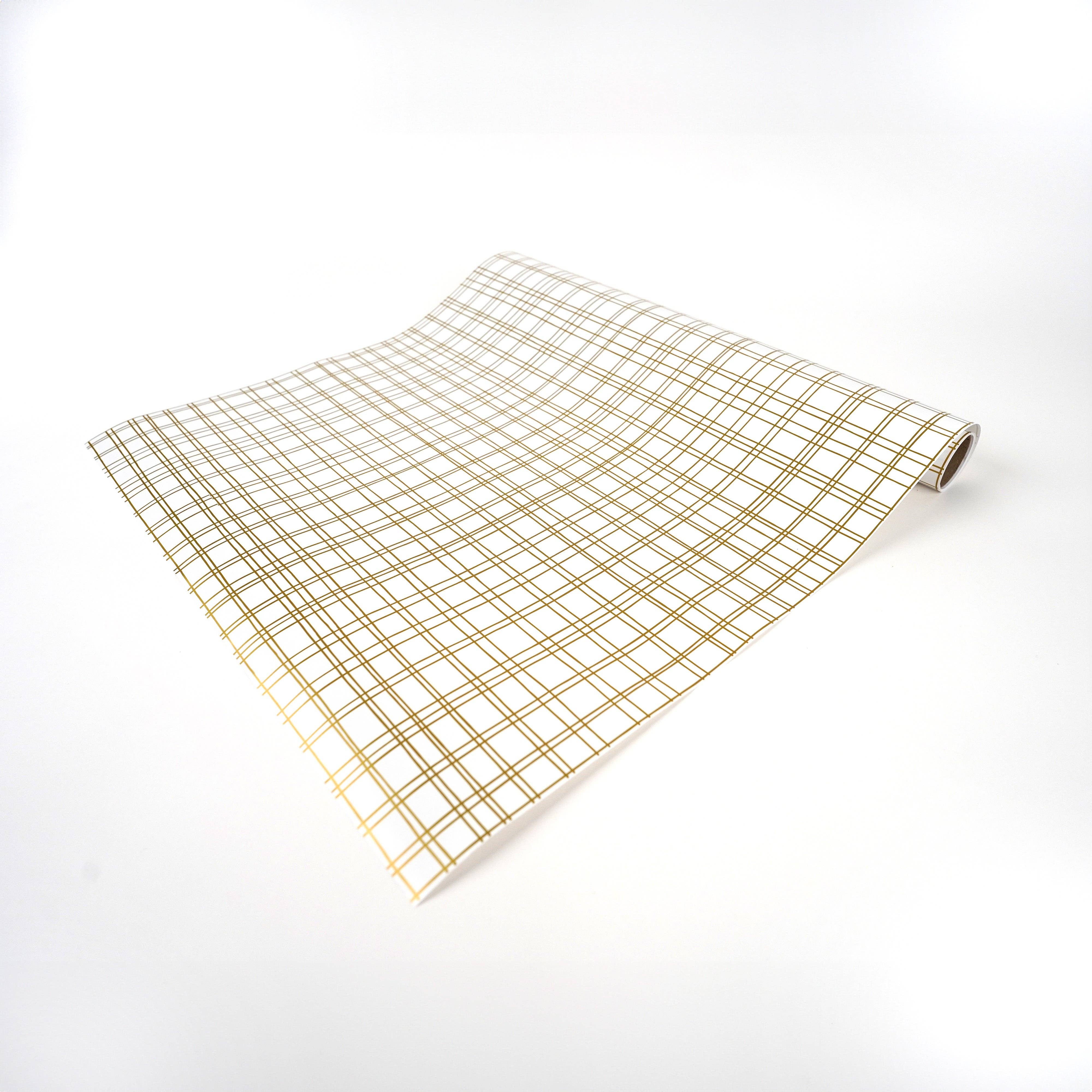 Gatherings by Curated Paperie – wholesale Engångsduk – Gold Plaid Paper Bordslöpare5