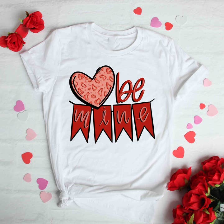 Drapeau Be Mine pour la vente par MidWest Tees