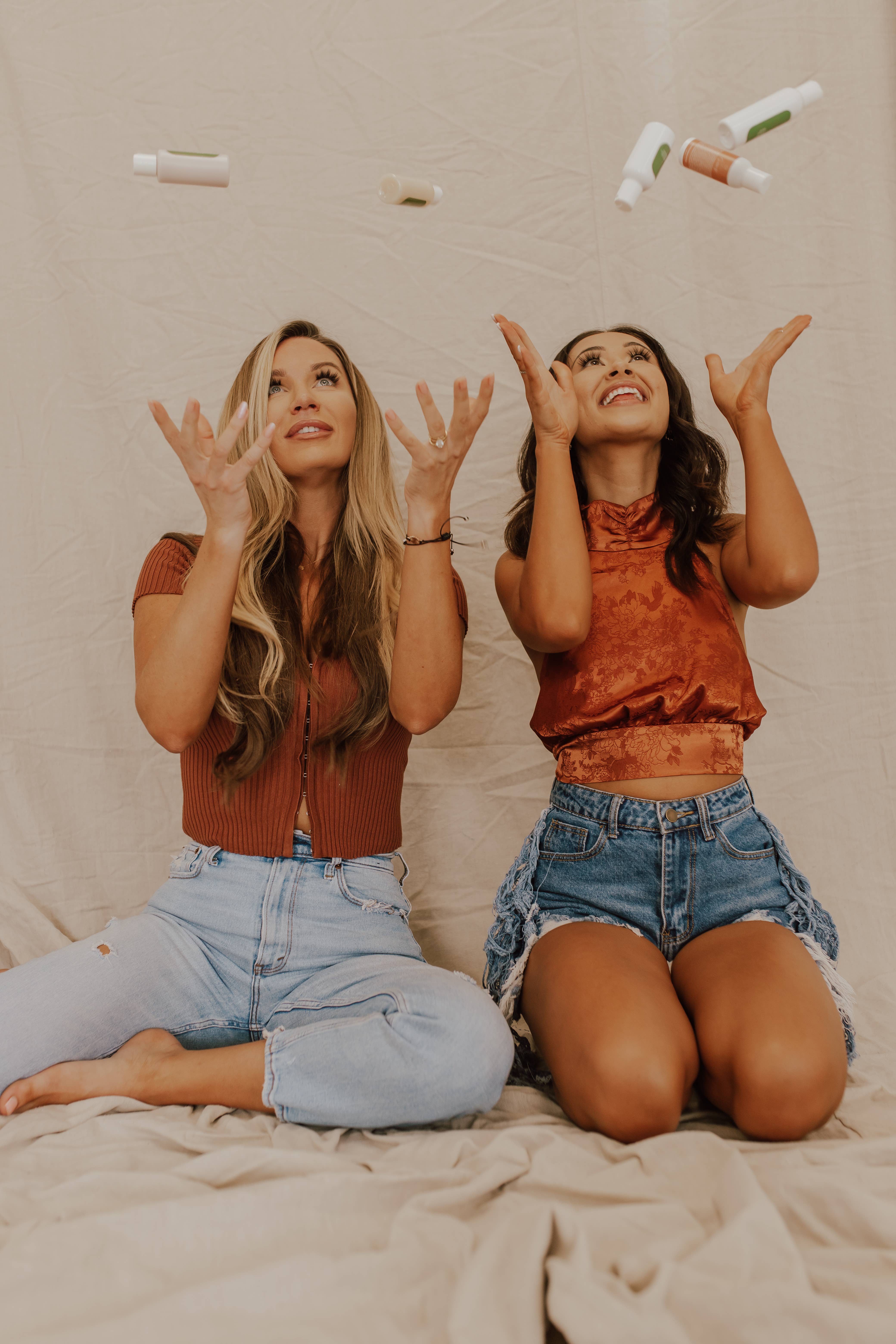 A Spray of Sunshine - Wholesale Bath & Body Set - Travel Kit: Body Wash + Tan Extender8