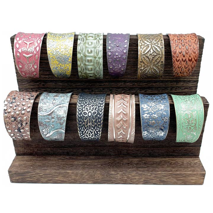 Bracciali con patina d'argento senza confezione preconfezione per la vendita all'ingrosso da parte di Anju Jewelry