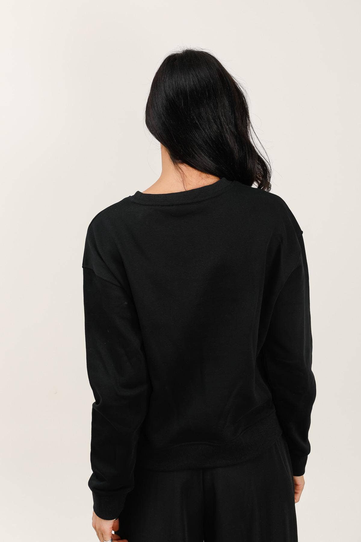 Attrait Paris – wholesale Graphic sweatshirt – Women’s – Crew neck sweatshirt, heart9