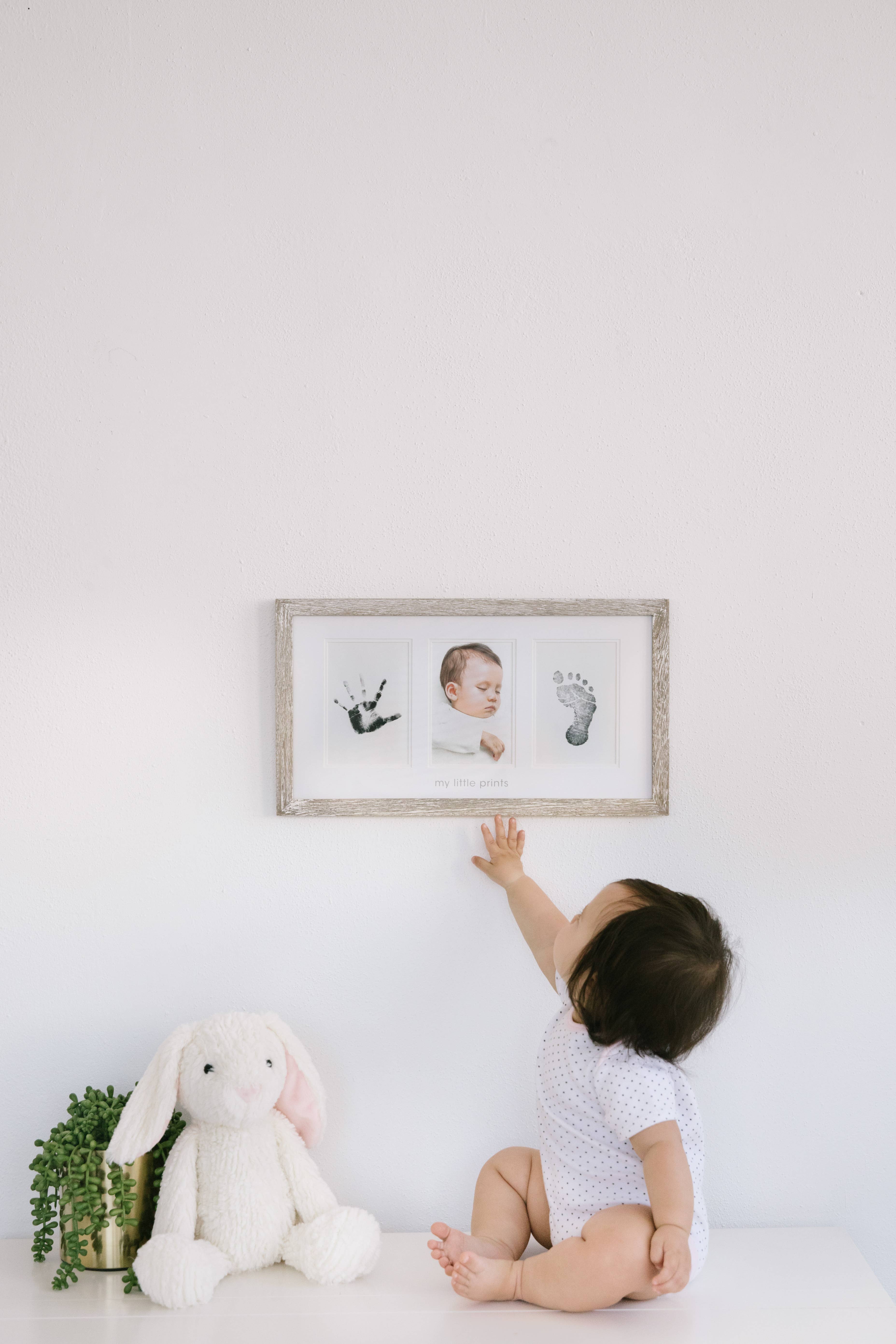 Pearhead - Wholesale Picture Frame - Kids & Baby - Babyprints Photo Wall Frame & Clean-Touch Ink Pad, Rustic12