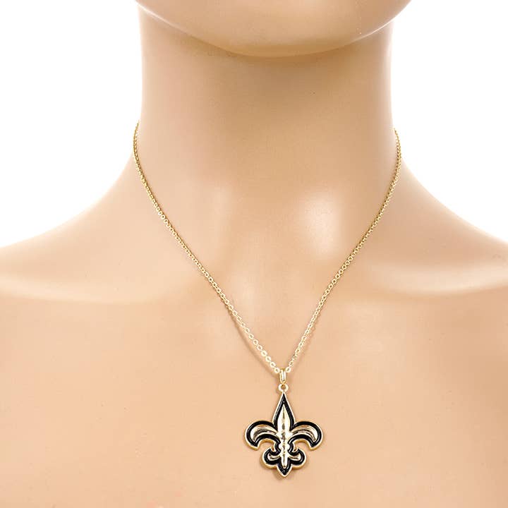 OHBOOBA DESIGN - Wholesale Pendant/Charm Necklace - Gold Plated Fleur De Lis Necklace1