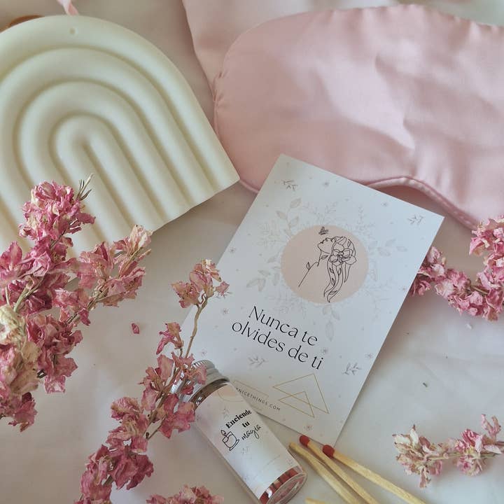 Your Nice Things - Candles - - Venta al por mayor Velas de diseño llamativo - Pack caja regalo vela soja "Nunca te olvides de ti"6