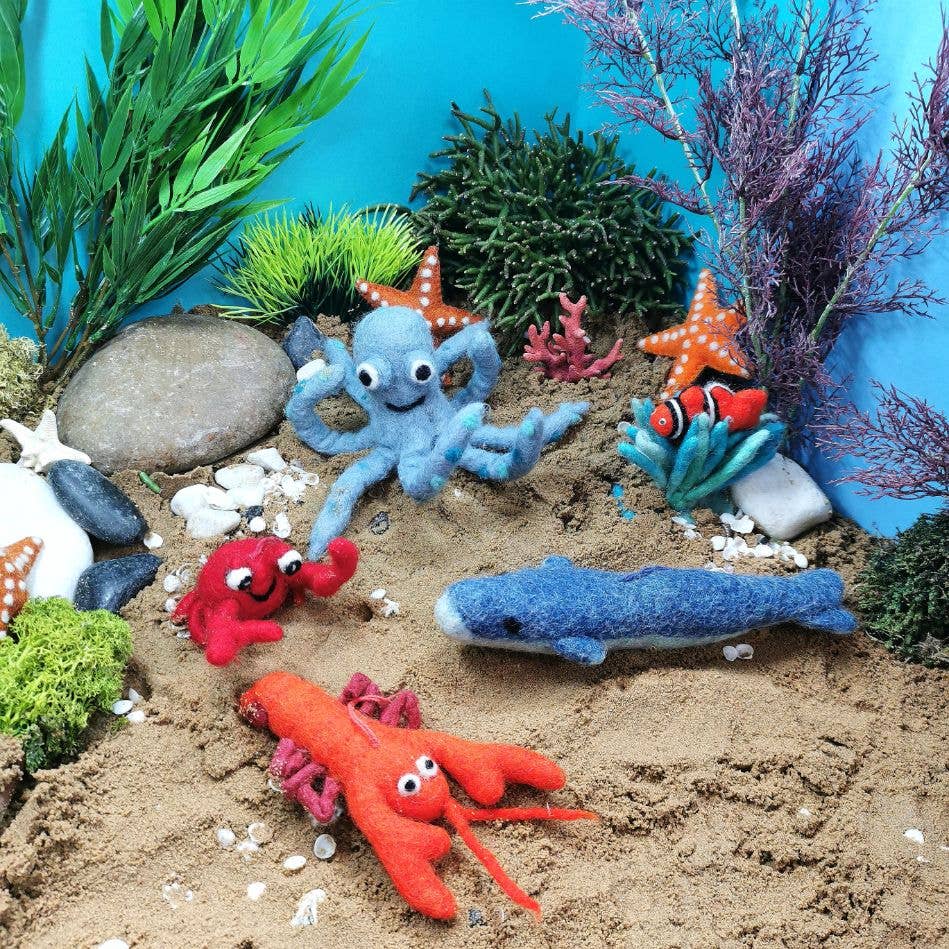 Felt So Good - Vente Objets de décoration - Crabe Sebastian suspendu en feutre biodégradable fait main6