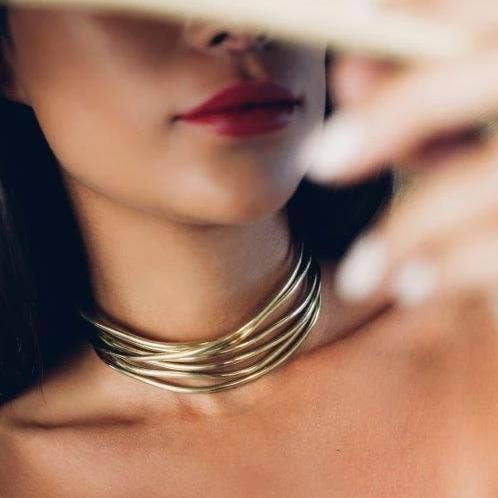 Girocollo Pipa per la vendita all'ingrosso da parte di Kasha