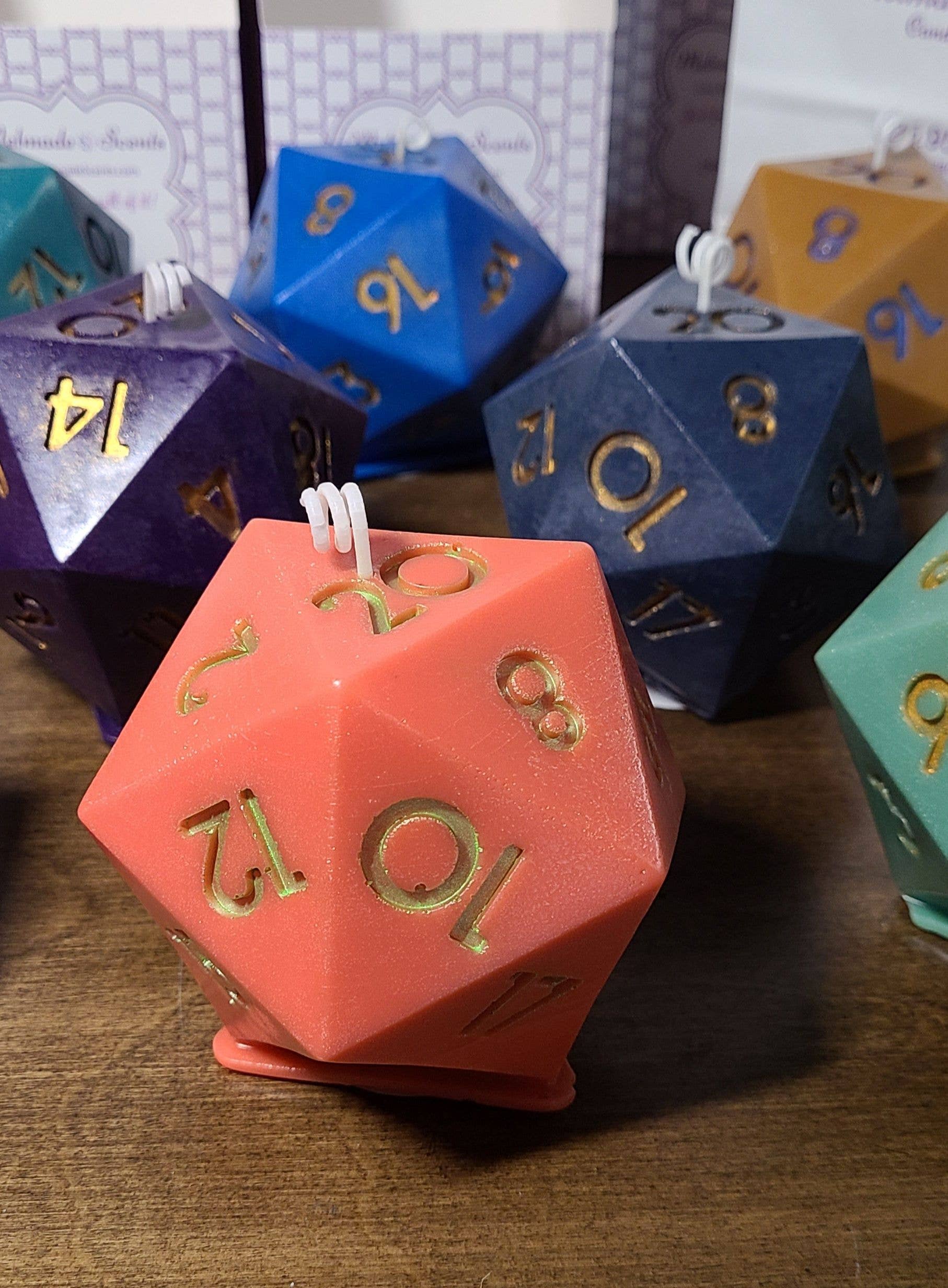 Melmade Scents - Vente Bougies originales - Bougies RPG Dice avec Die Inside8