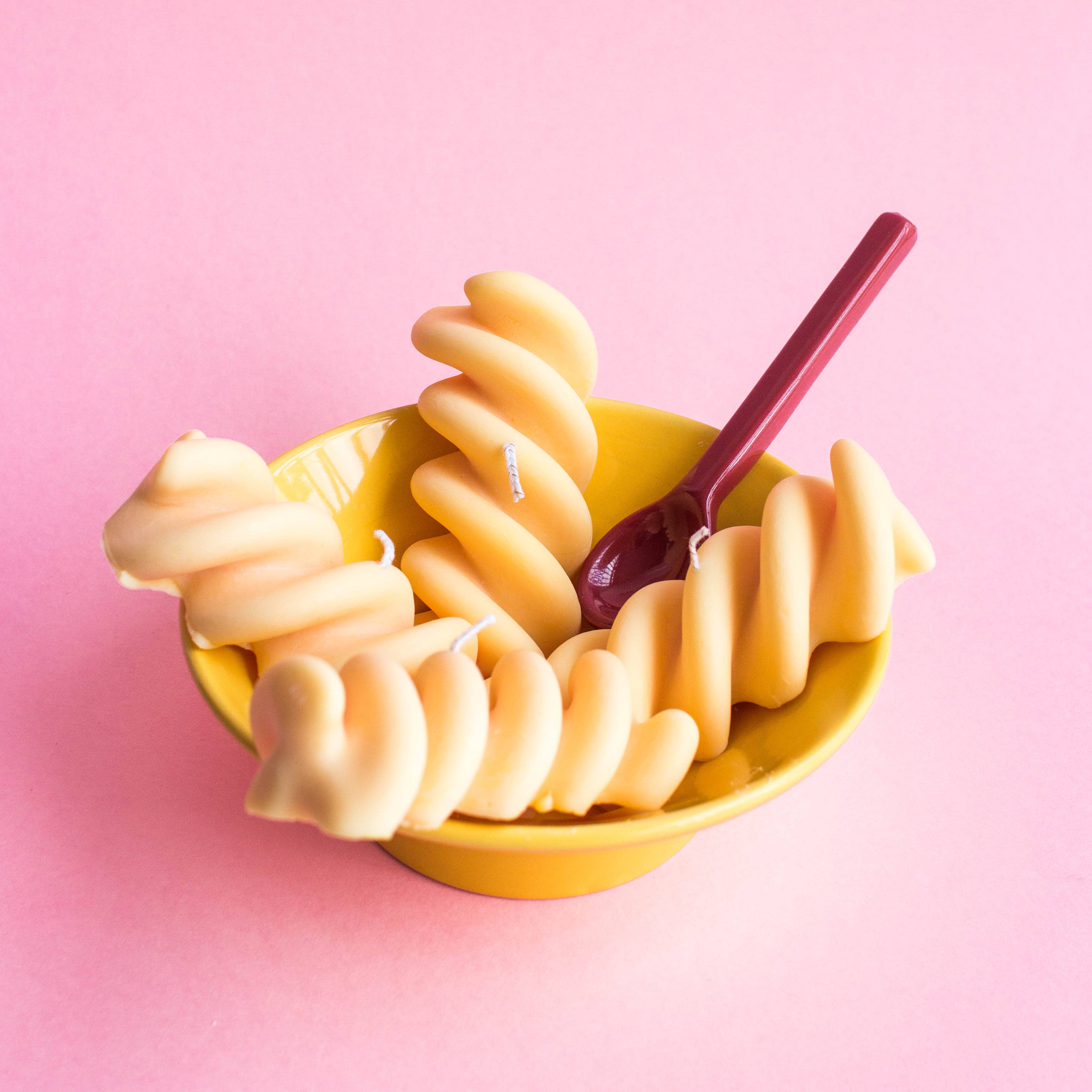 Nata Concept Store - Wholesale Grappige kaars - Fusilli kaars4