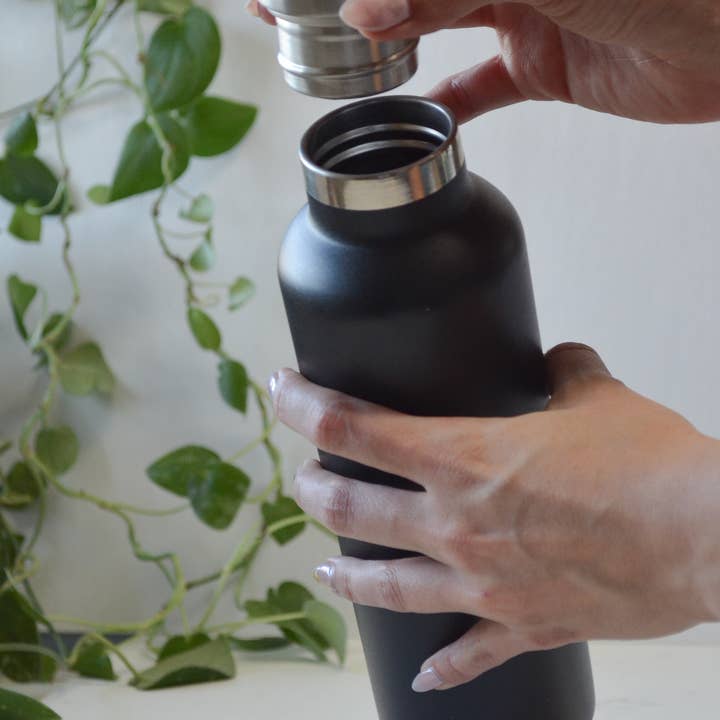 Me Mother Earth - Wholesale Water Bottle - Stainless Steel Water Bottle with Bamboo Lid