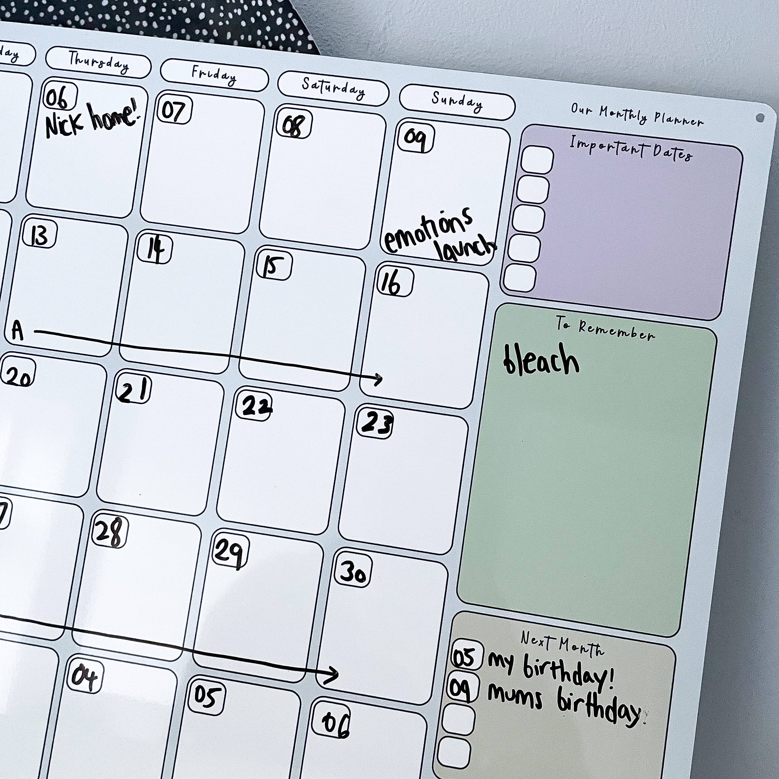 Craftly Ltd – wholesale Whiteboard – Månatlig Planner Whiteboard0