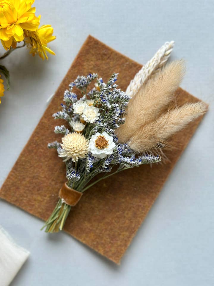 Floral Hat or Lapel Pins for wholesale by The Gardeners Wife