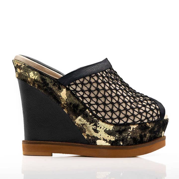 Rafaella for wholesale by ALTURA SIETE LLC