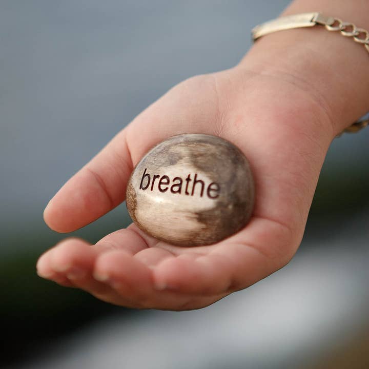 Garden Age Supply - Vente Pierre et cristal de spiritualité - Pierres de poche Miracle, gravées avec des mots et des symboles, 1,5 à 2 pouces8