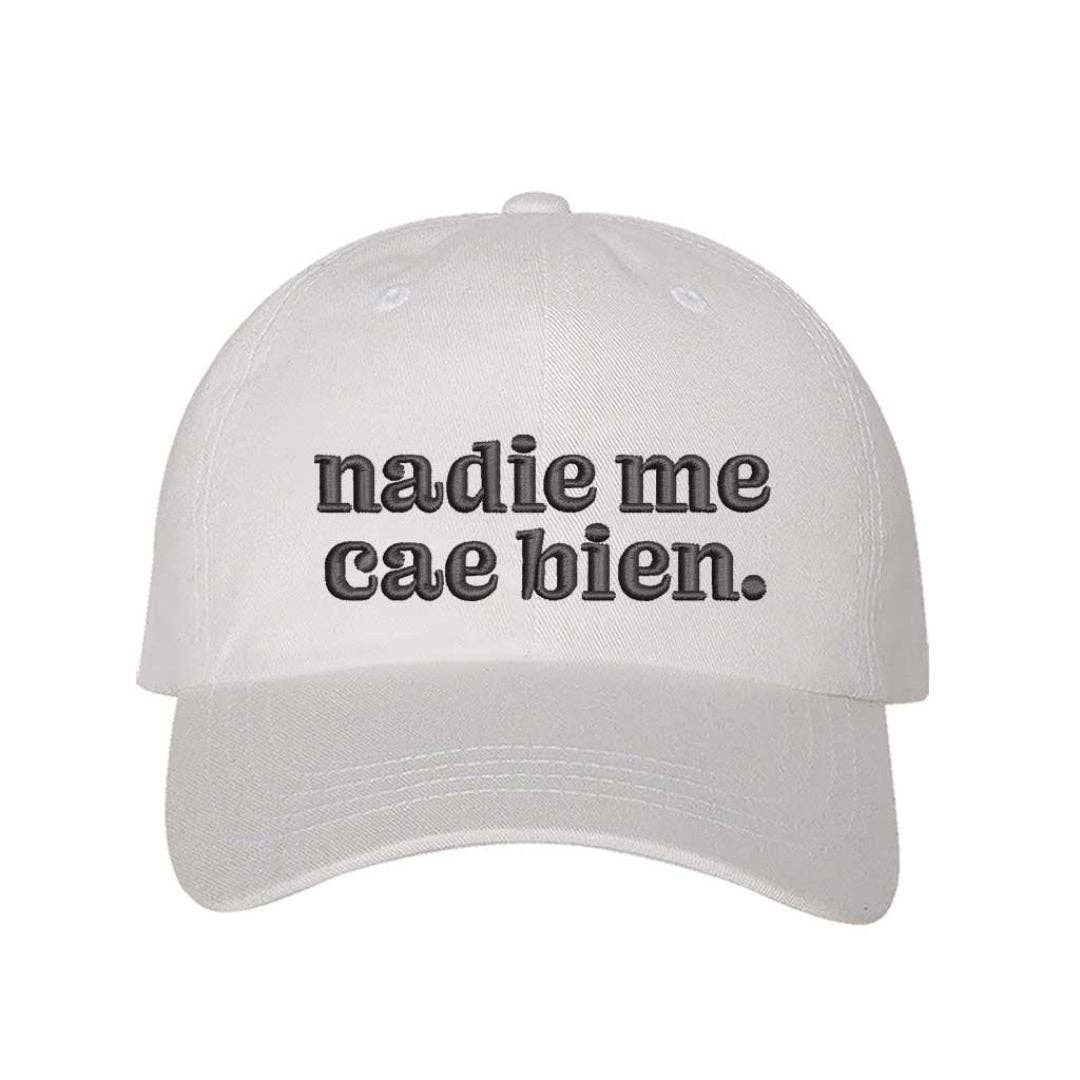 DSY Lifestyle - Wholesale Baseball Cap - Women's - Nadie Me Cae Bien Embroidered Baseball Hat0
