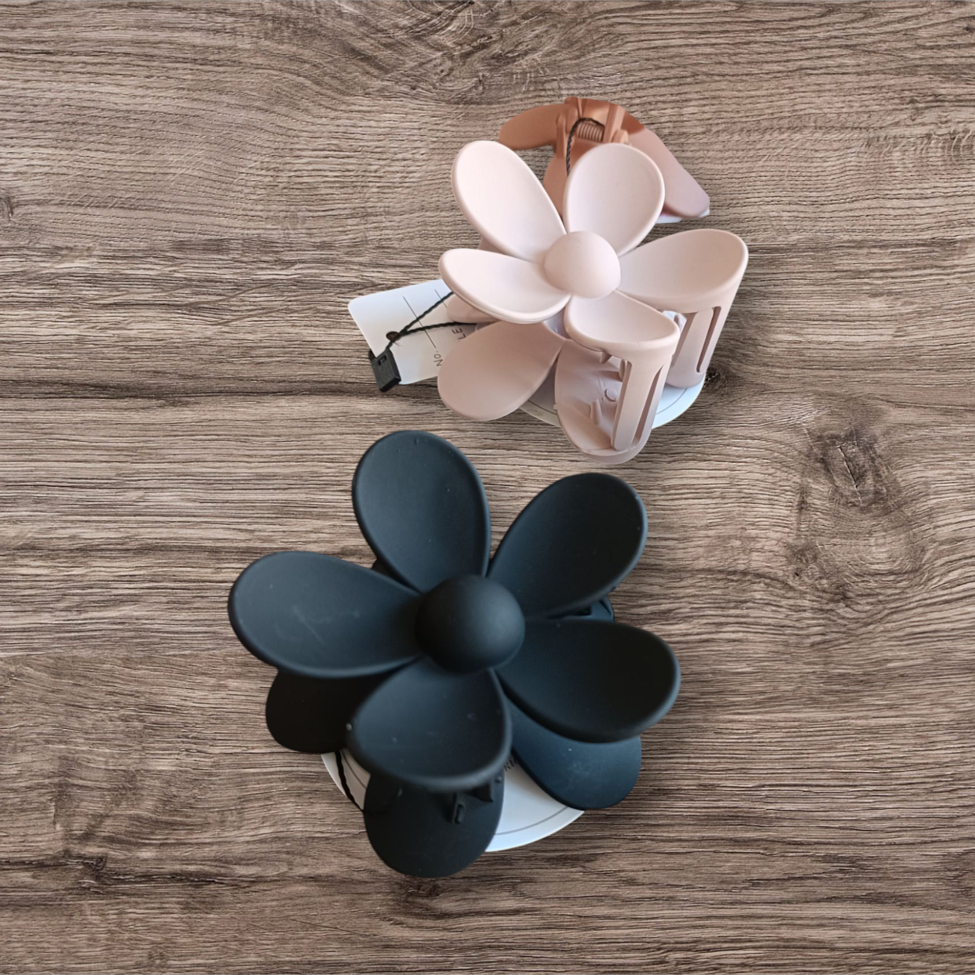 Kids4trendy – wholesale Hair accessories set – Women’s – Hair claw set women9