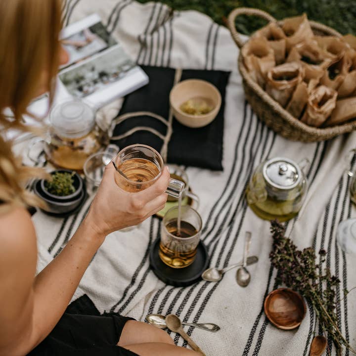 Plūkt - Wholesale Health/Detox Tea - Linden Tea - honey tea, certified organic Nordic herbal tea9