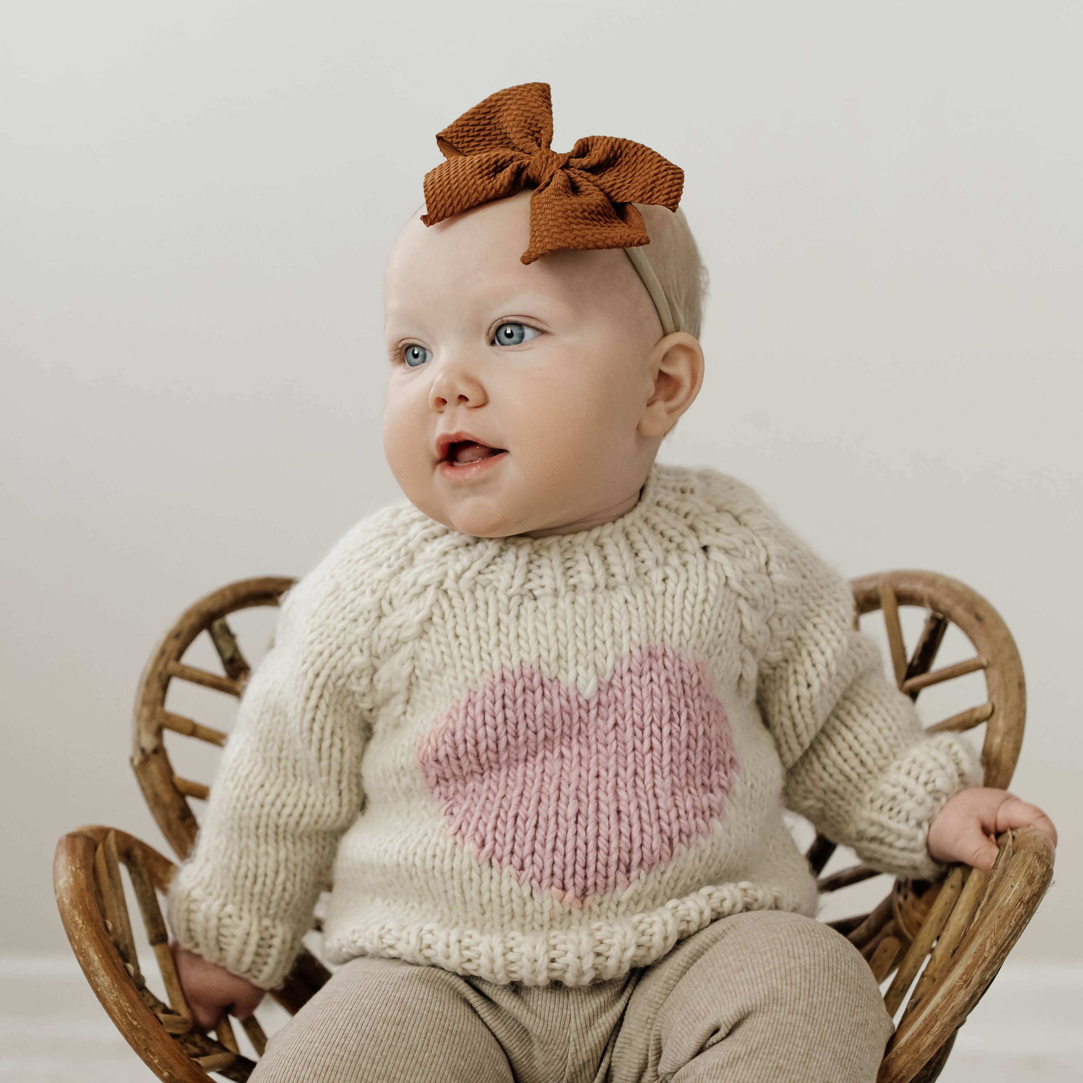 Huggalugs – wholesale Knitted jumper – Baby – Sweetheart Crew Neck Sweater Baby & Toddler2