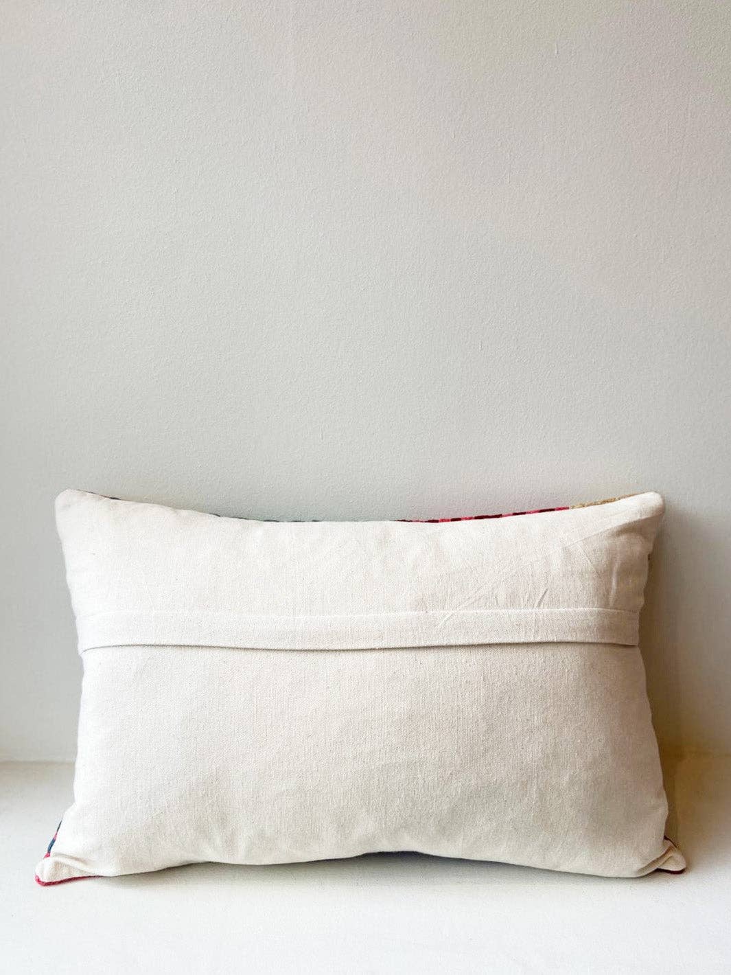 House of Roya Ltd - Vendita all'ingrosso Fodera cuscino decorativo - Copricuscino Rettangolare Onda Cremisi3