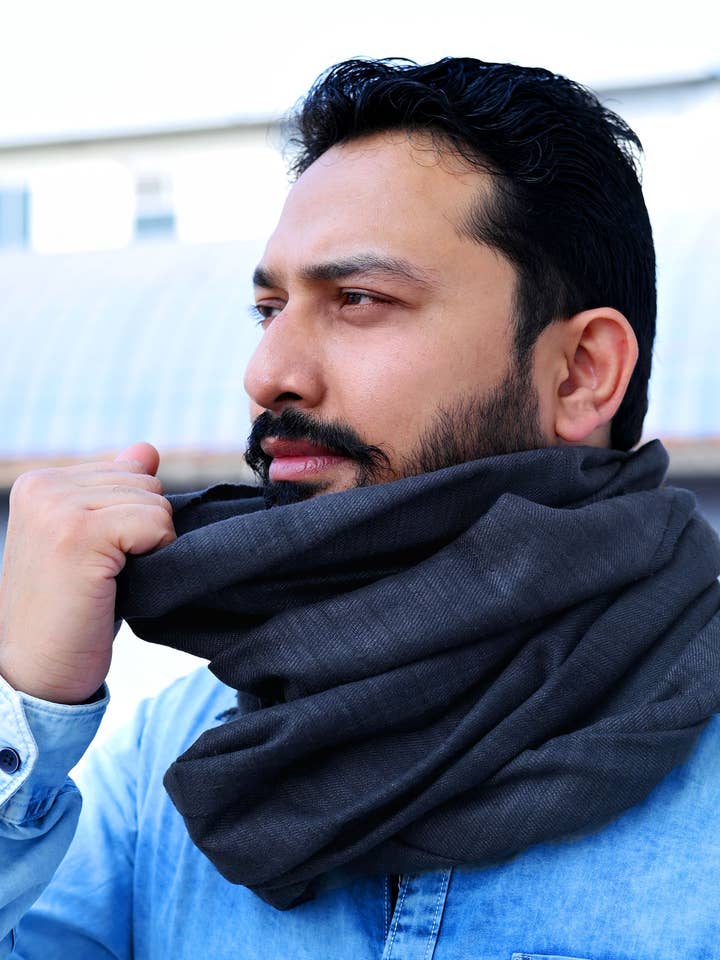 Dzukou tidløs silke - håndvævet eri silketørklæde - vegansk silke for engroshandel hos Dzukou B.V.