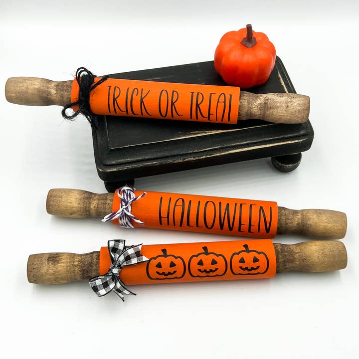 Ruaille Buaille Co - Wholesale Decorative Tabletop Object - October decor | Halloween tier tray | Farmhouse Halloween