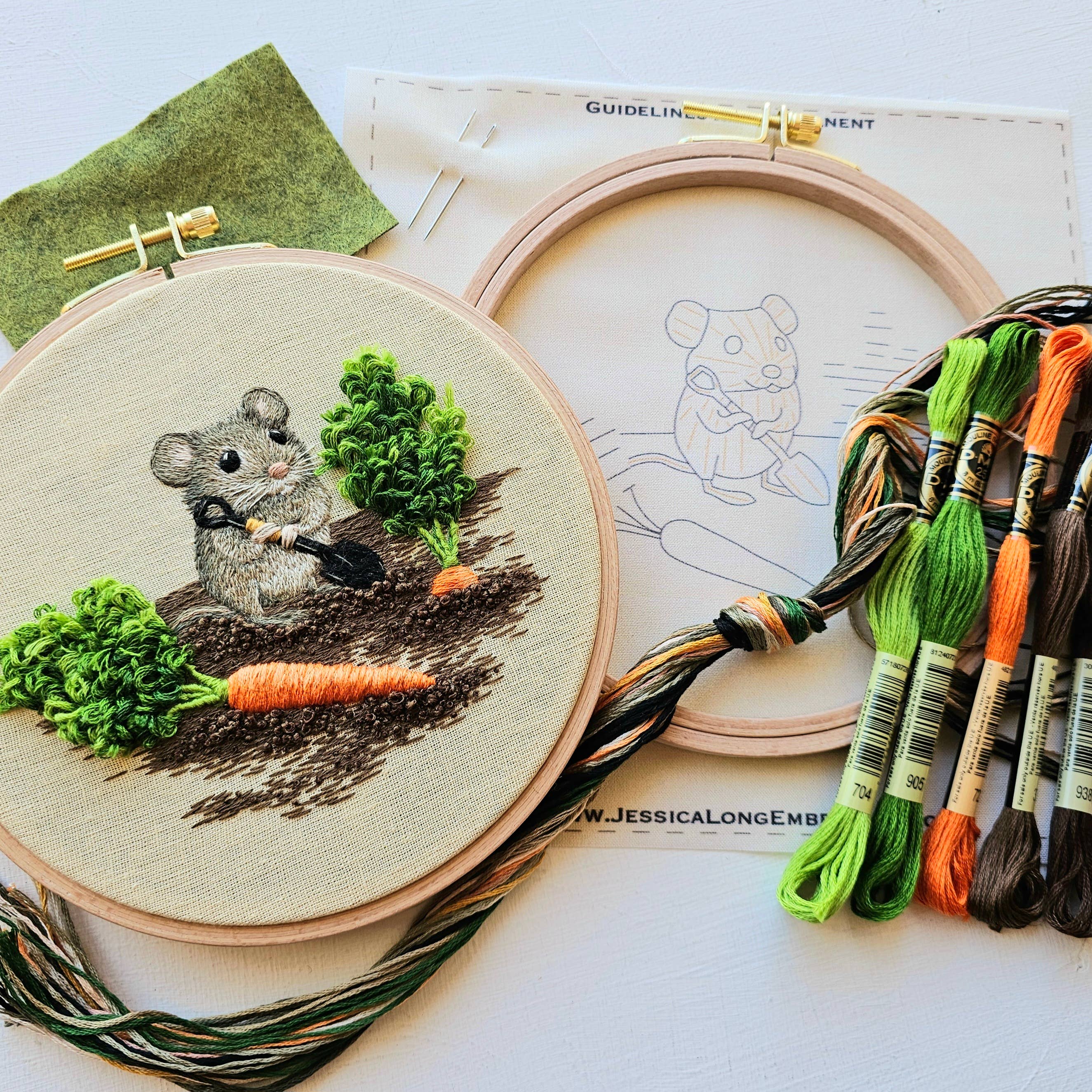 Jessica Long Embroidery - Vente Accessoire de broderie/point de croix - Kit de broderie Souris dans le jardin4