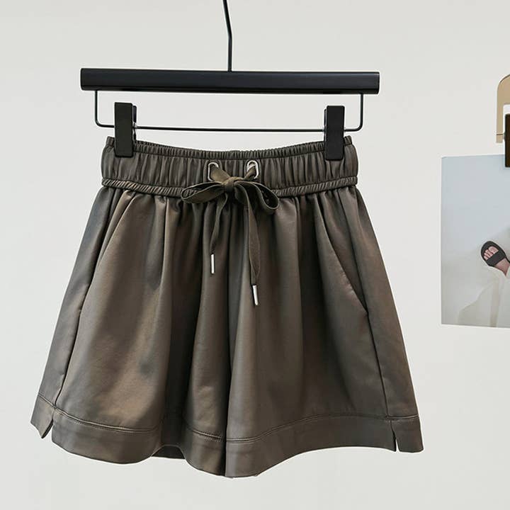 safistyle - Wholesale Shorts - Women's - High-Waist Faux Leather Shorts2