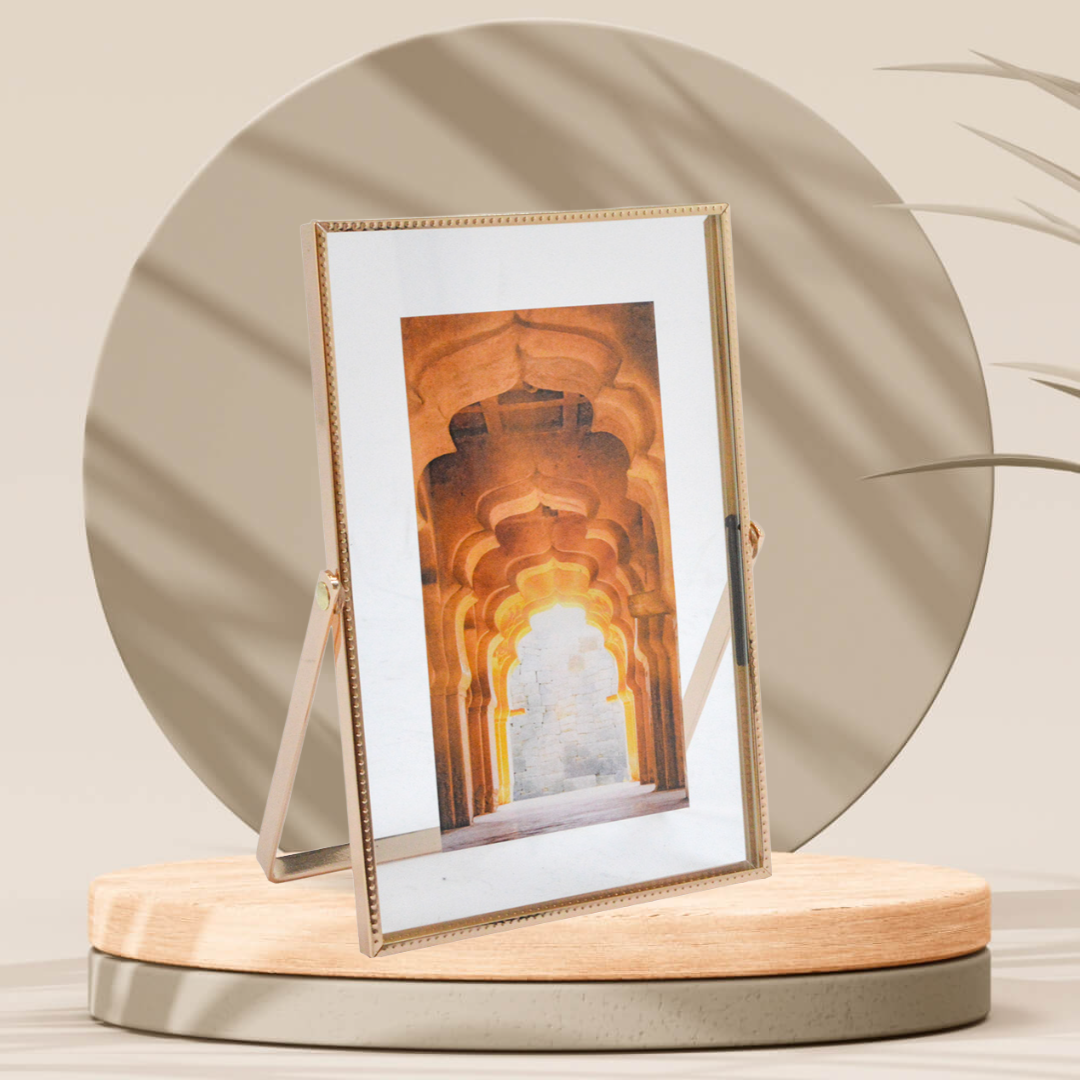 Concepts In Time - Wholesale Picture Frame - Concepts FloatBead 3x5 and 4x6 Elegant Easel Photo Frame1