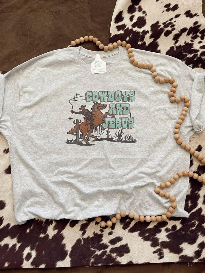 Les cowboys et Jésus pour la vente par The Rustic J Boutique