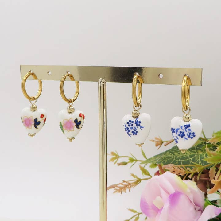 Daemon srls - Vente Boucles d'oreilles pendantes - IRIS Baroque majolique - Paire de boucles d'oreilles créoles avec cœur majolique baroque en acier inoxydable4