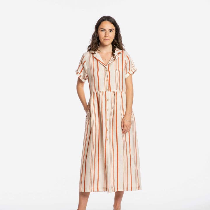 Robe à col rayée pour la vente par Matona