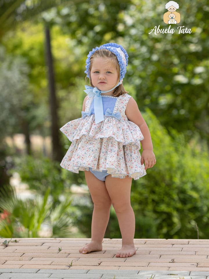 JESUSITO AVEC CAPUCHE pour la vente par Abuela Tata