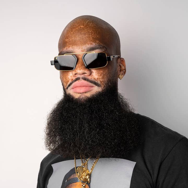 9FIVE – Großhandel Sonnenbrille – Unisex – 9FIVE Logan Sonnenbrille in Schwarz und 24-karätigem Gold4