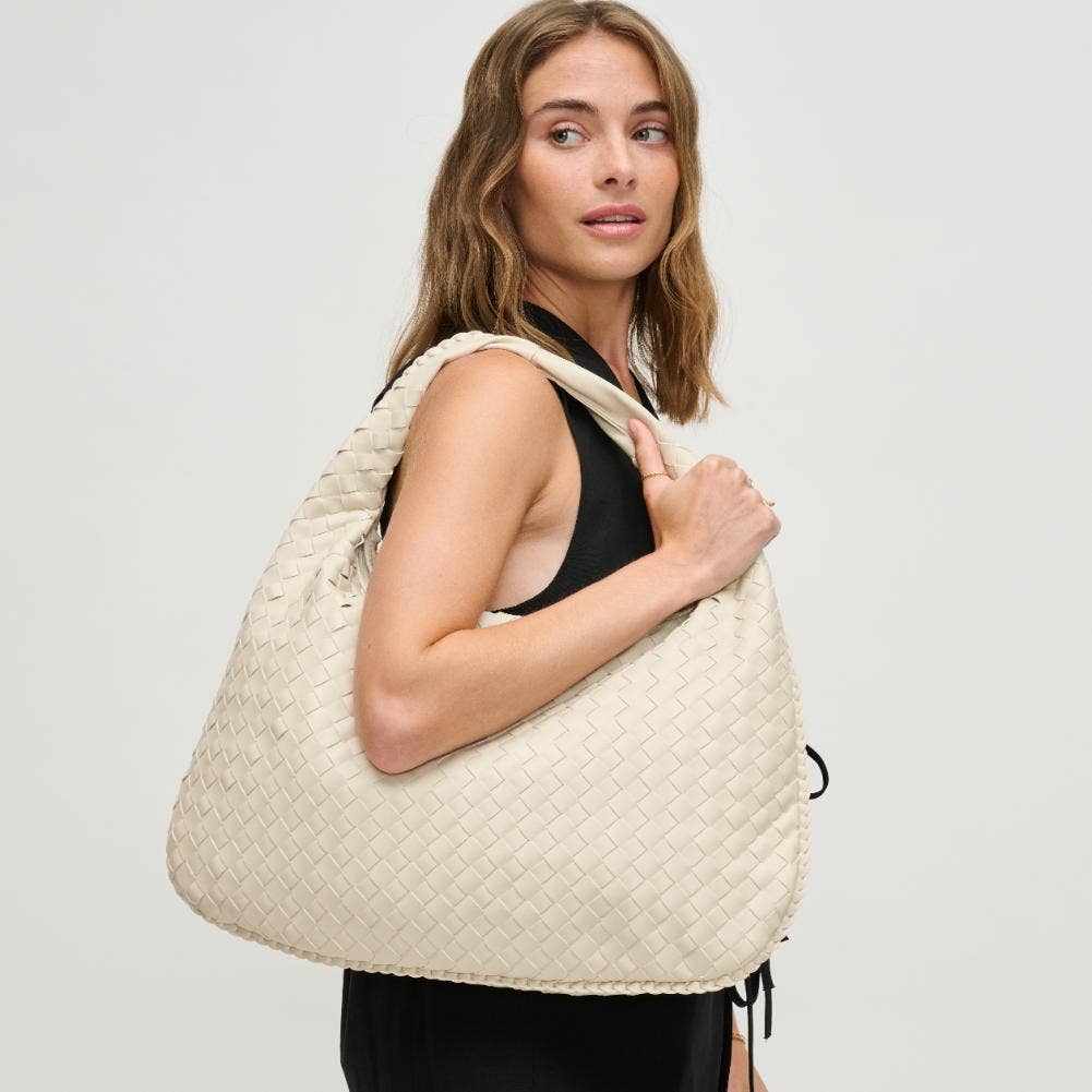 Urban Expressions – Großhandel Schultertasche – Damen – Victoria Hobo-Tasche mit geflochtenem Design aus veganem Leder35