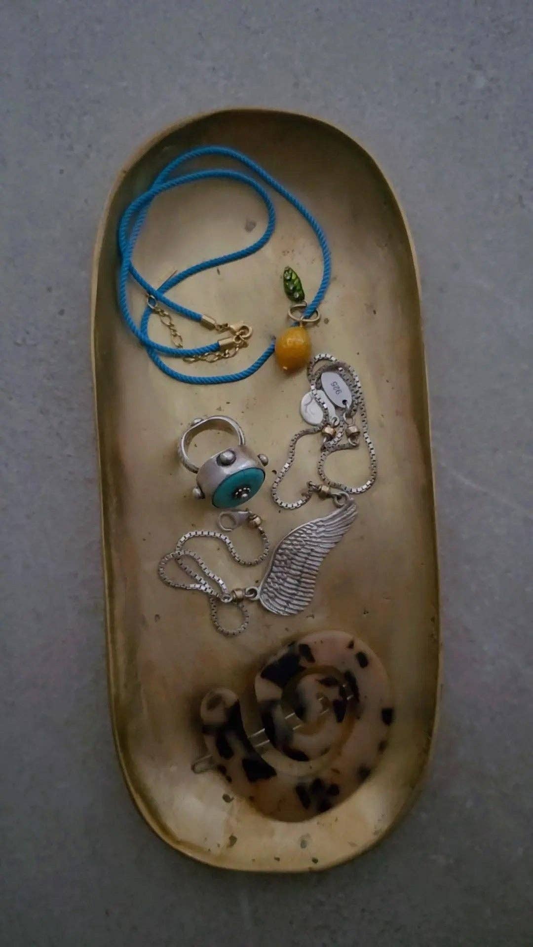 JADE AND MAY - Wholesale Decorative tray - Brass Tray6