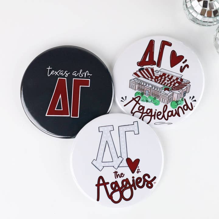 Delta Gamma Texas A&M Sorority Bottoni per il Giorno della Partita Greca TAMU per la vendita all'ingrosso da parte di Tailgated Co.