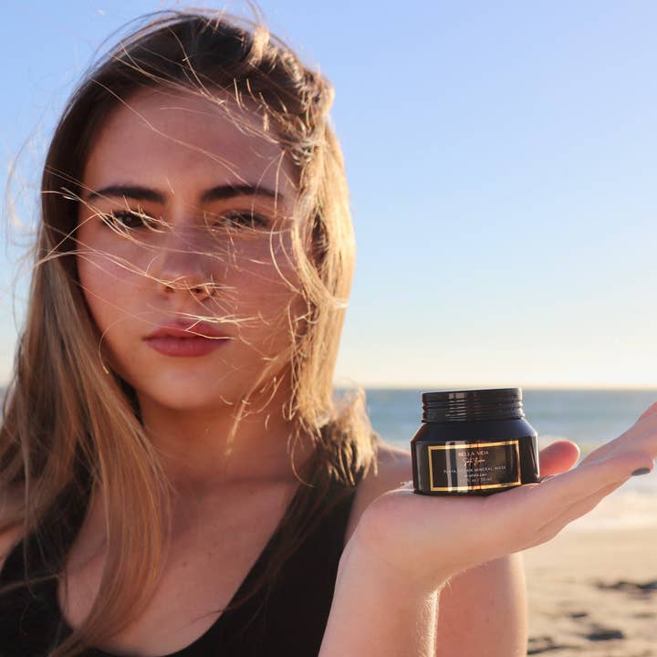 Bella Vida Santa Barbara - Wholesale Skincare Face Mask - Playa Ocean Mineral Mask. Award Winner