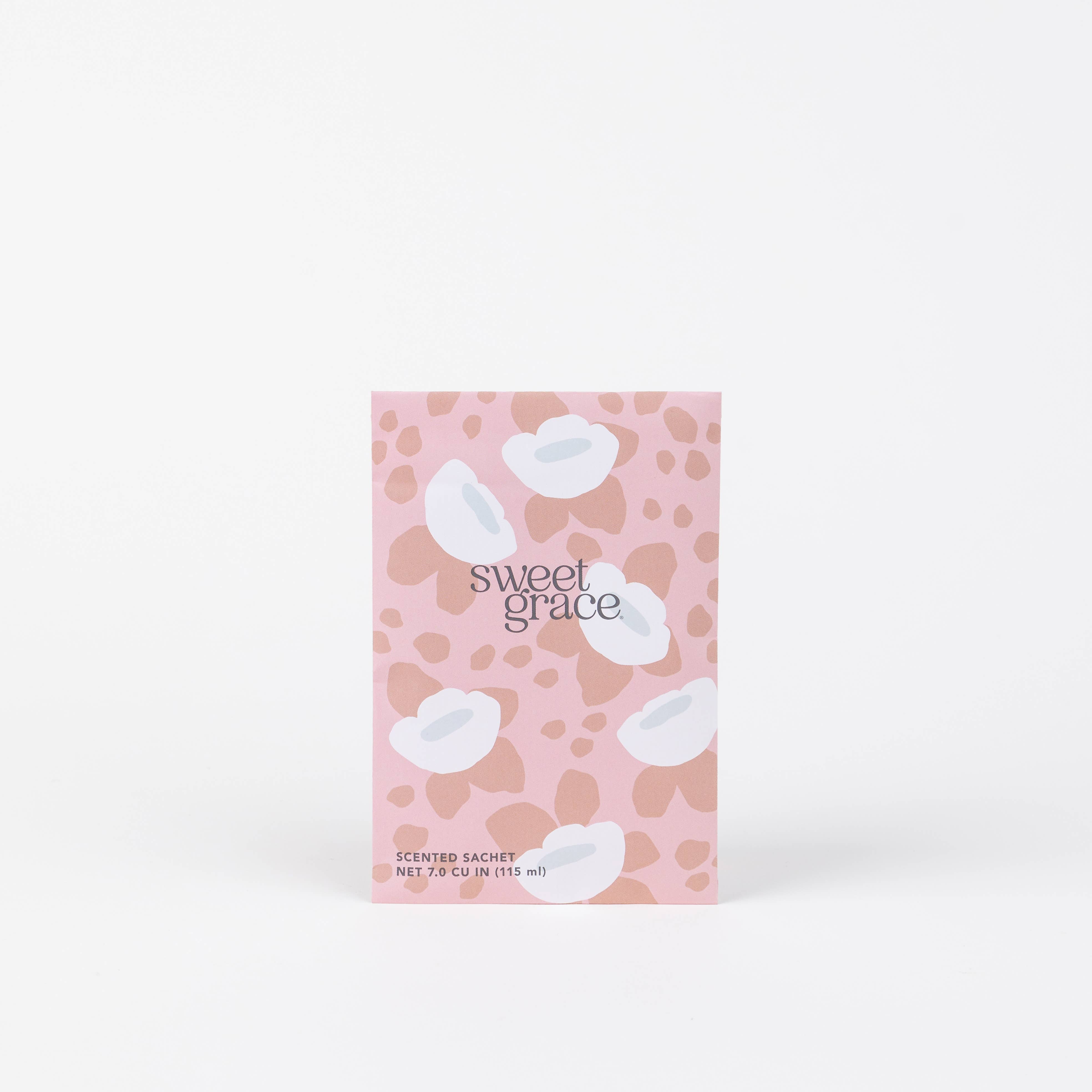 Bridgewater Candle Company - Wholesale Sachet - Sweet Grace Modern Flower Sachet 9 Pack2