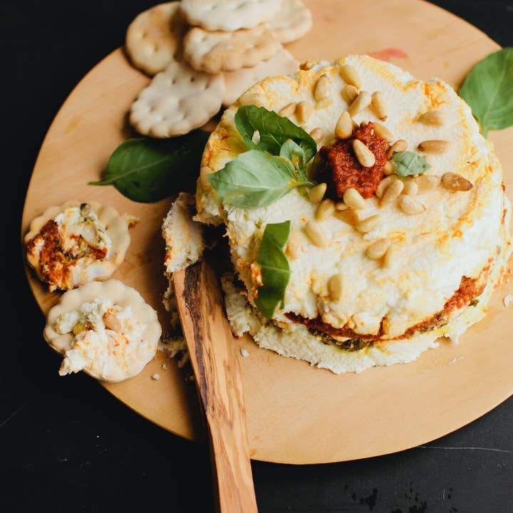 Bella Cucina - Wholesale Pesto - Fresh Basil Pesto - 6 oz.3