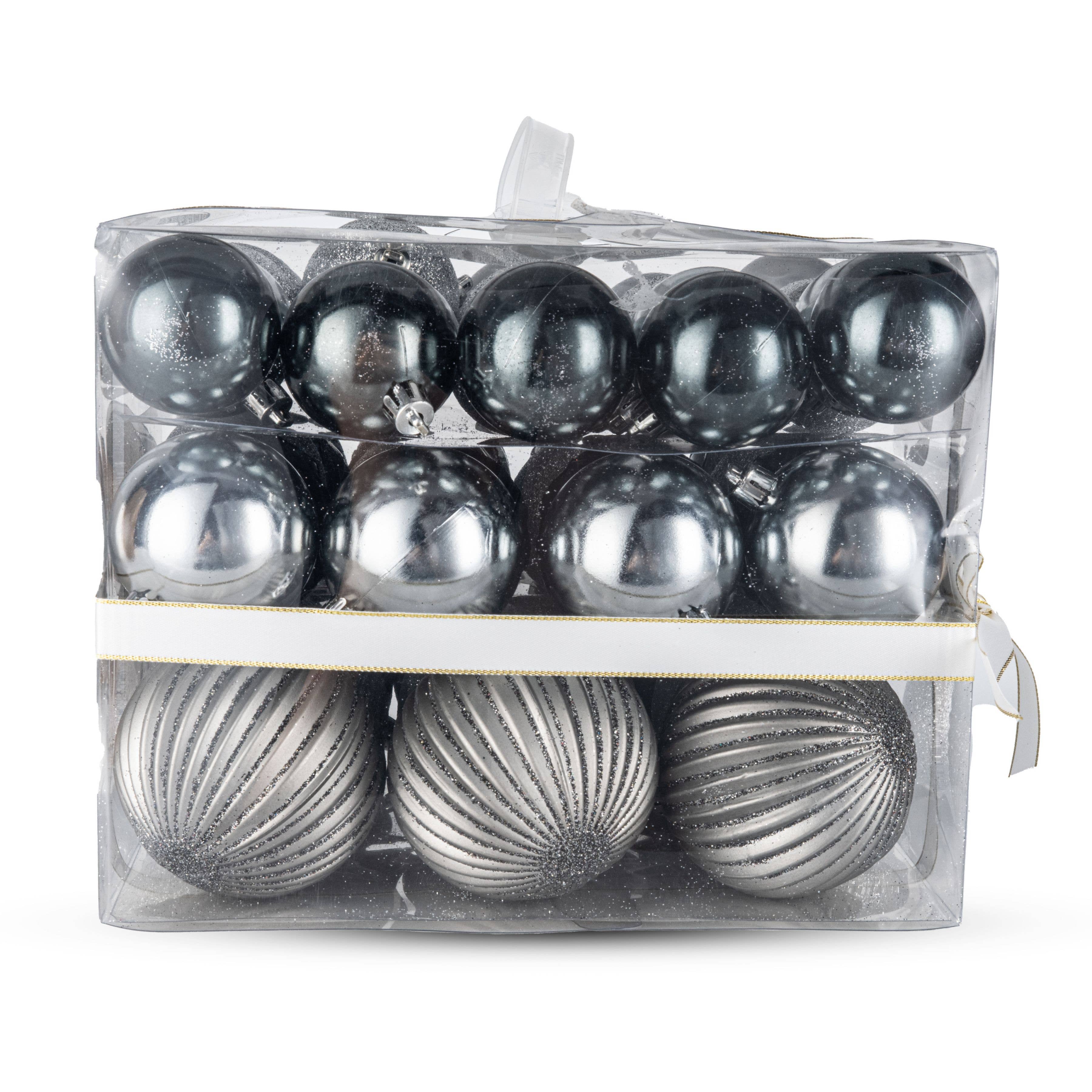 DesignStyles Home – wholesale Prydnadsset – Becki Owens set med 50 svarta och silverfärgade juldekorationer0