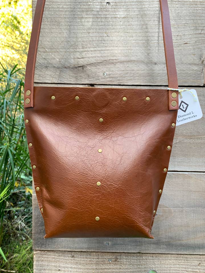 Deep Brown Urban Crossbody Medium for wholesale by Jumping-Jax