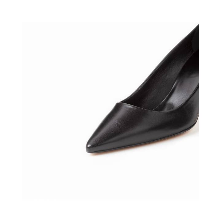 Escarpins Milano Black et autres tendances Résultats pour escarpins femme en vente B2B. Retours gratuits et paiement à 60 jours sur Faire sur Faire.