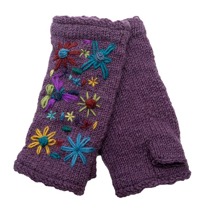 Benjamin International - Wholesale Arm Warmers - Women's - Fingerless Flower Armwarmer