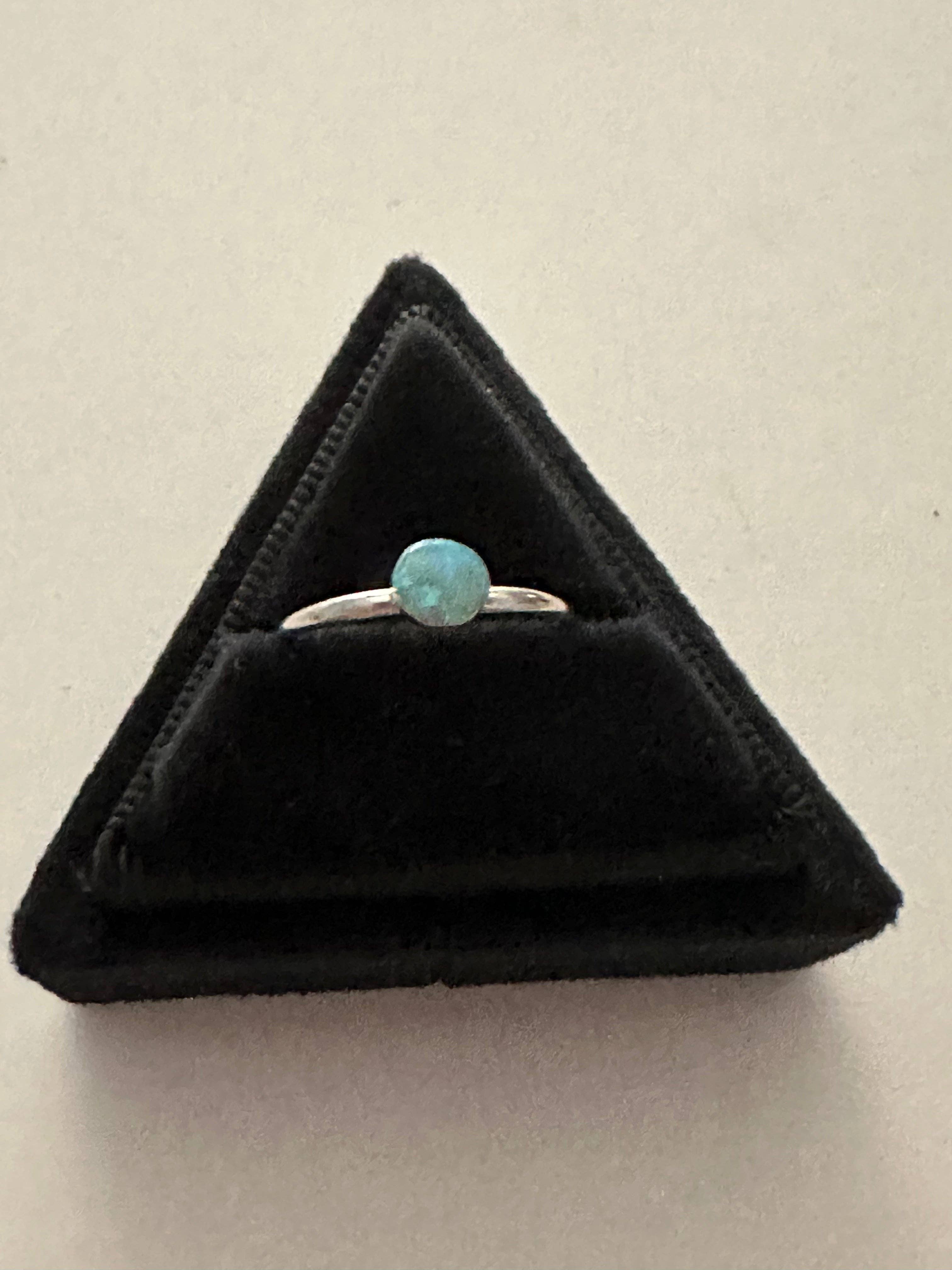 Nizhonitradersllc - Wholesale Single Stone/Solitaire Ring - Zuni Sterling Silver & Green Opal Dot Ring7
