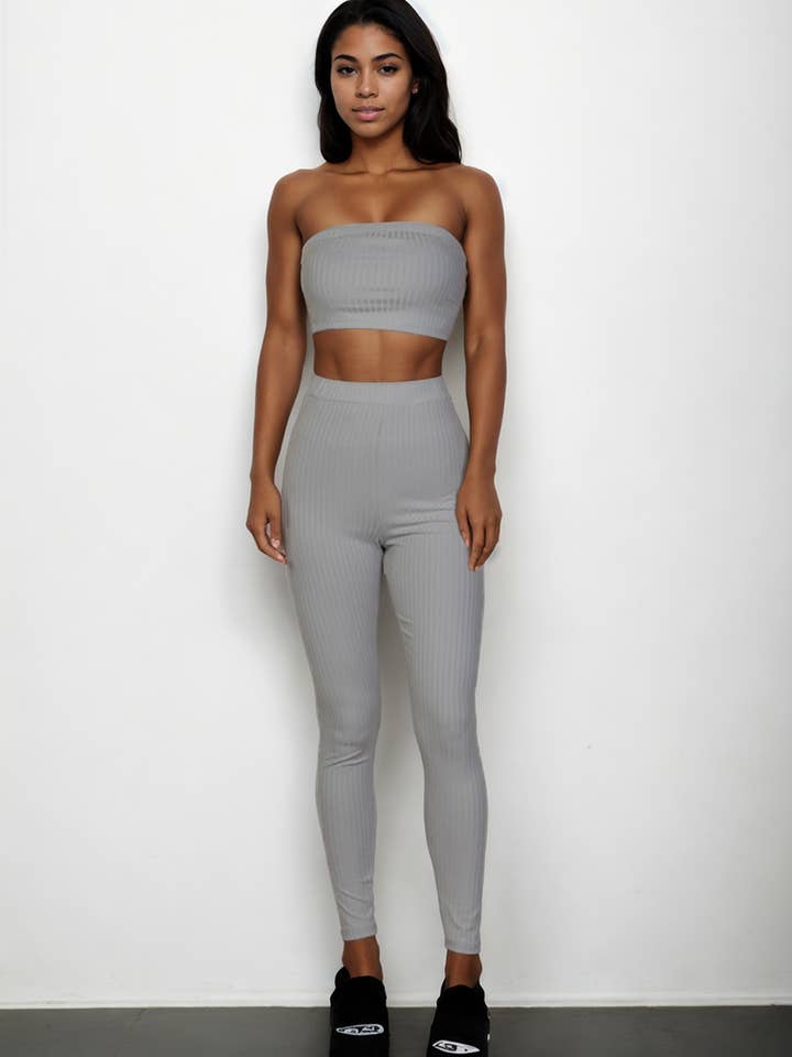 CAPELLA APPAREL – Engroshandel Top- og buksesæt (IKKE Loungewear) - Dame – Ribbet rørtop og leggingssæt13