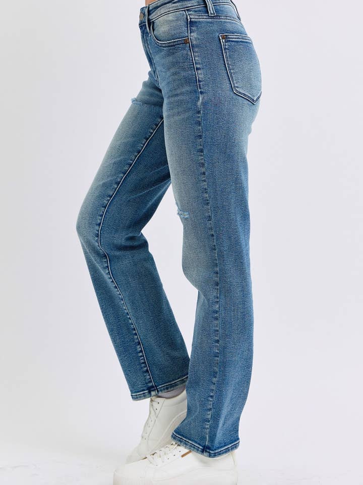 Watermelon Apparel - Wholesale Jeans - Women's - Judy Blue Mid Rise Contrast Wash Destroyed Dad Jeans, 32" Inseam