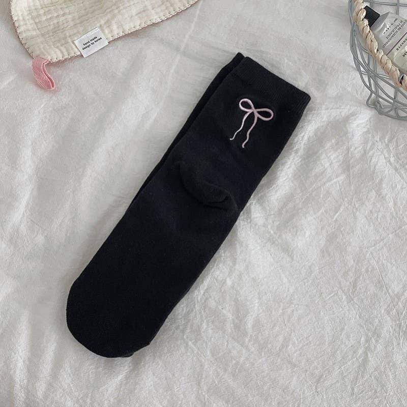 JOSSLYN by wall to wall - Wholesale Socks - Women's - BOW COLORFUL MID CALF LENGTH SOCKS | 40S020597