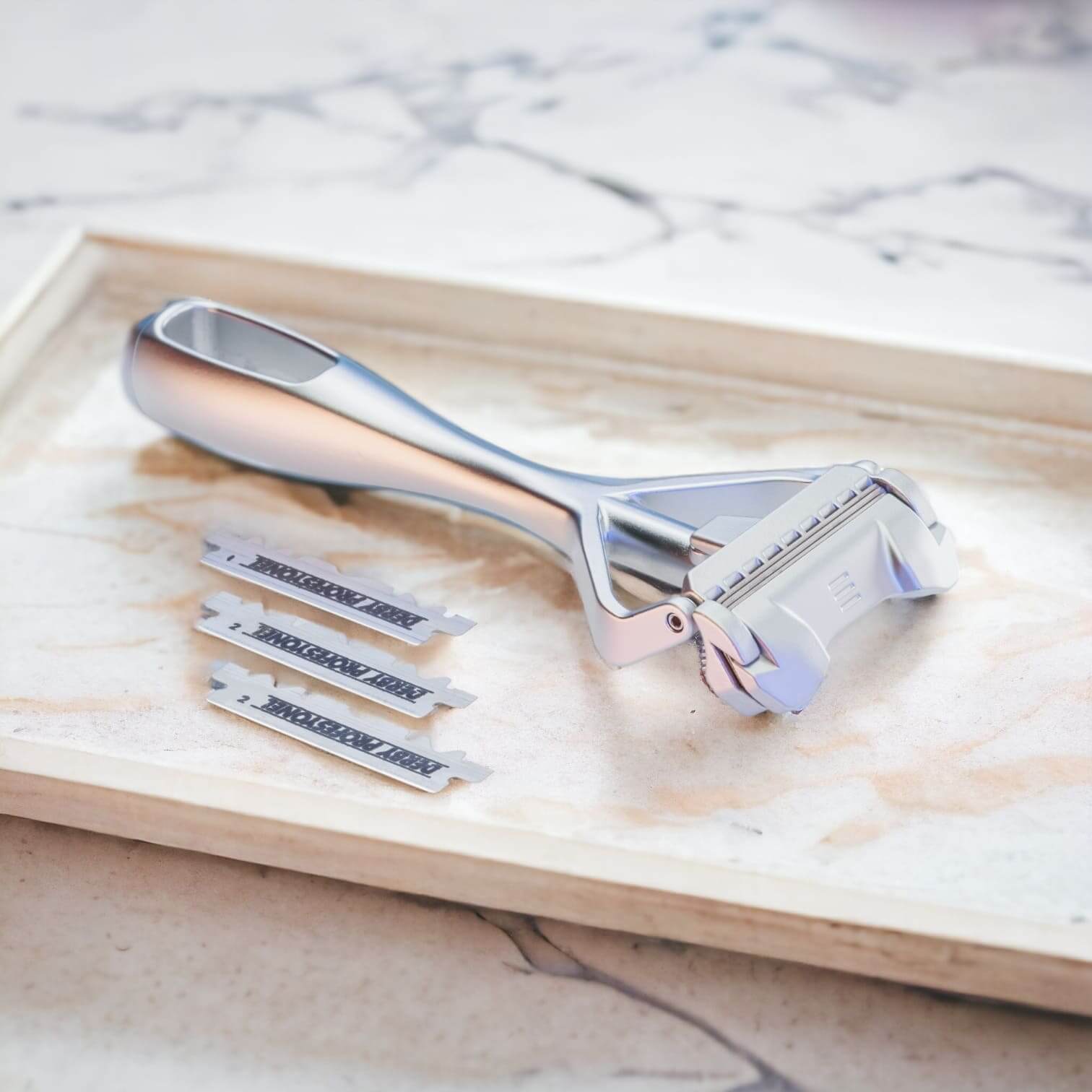 SHAVENT – wholesale Rakhyvel – NYHET: SHAVENT Compact 2.0 - Magnetisk kraft - smidig våtrakapparat för resa / dusch7