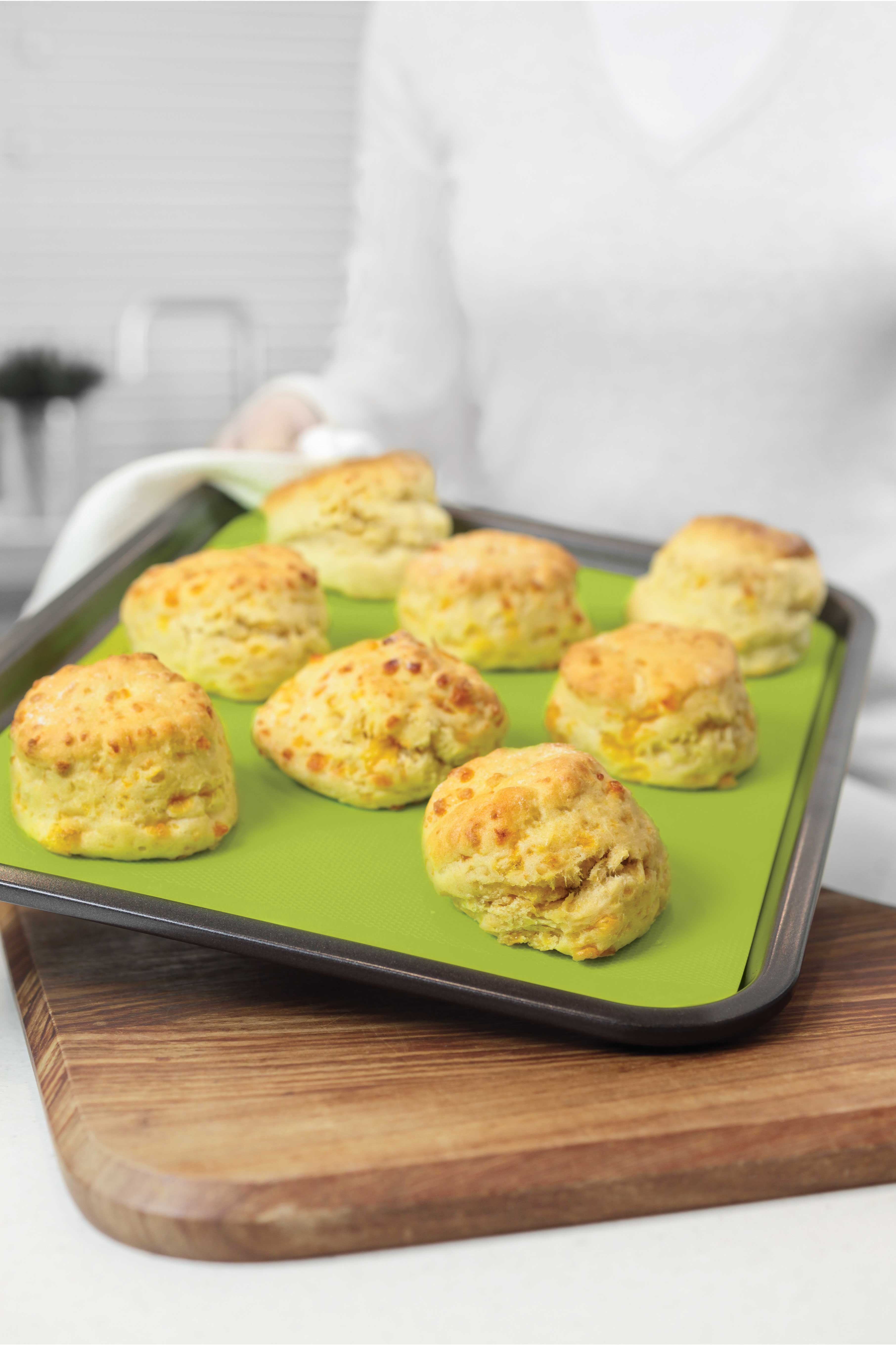 Kitchen Innovations Inc. - Wholesale Baking Sheet/Mat - Silicone Baking Mat2