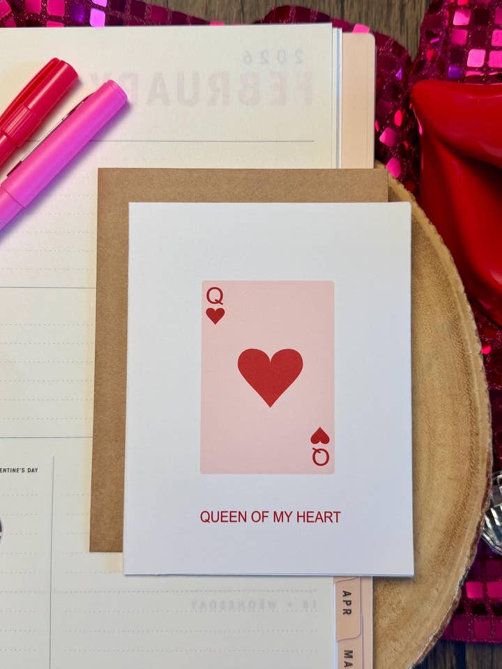 Koningin van Mijn Hart Kaart| Wees de Mijne Cadeau| Valentijnsgroet voor Vrouw| Geluk in de Liefde| Speelkaarten| Liefdesbrief Geschenken voor wholesale door The Haus of Holly
